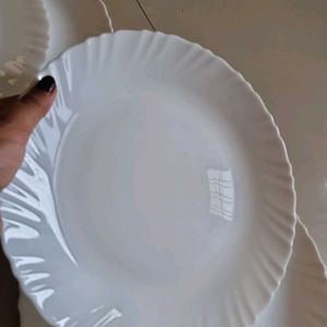 Crockery Plates And Thick Serving Plate