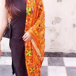 Phulakari dupatta