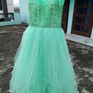 AQUAMARINE GREEN GOWN WITH SLEEVES