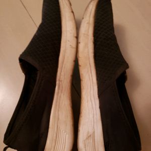 Adidas Memory Foam Slip On Casual Shoes