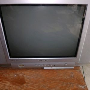 A VIDEOCON TV For Saw.