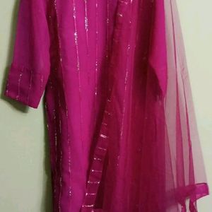 New/Unused Straight Kurti With Dupatta Plazo