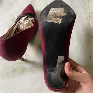 High Heels Like New