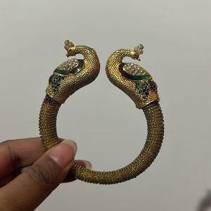 Peacock Gold Press Bracelet