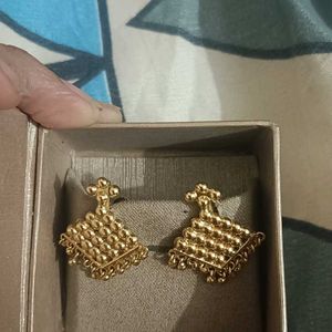 One Gram Gold Plated Chutti Earring With Button