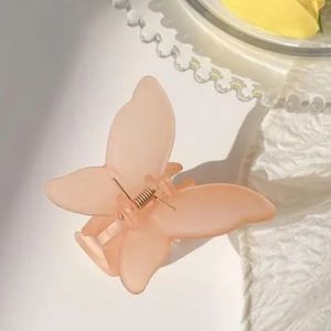 Pack Of 1 Butterfly 🦋 Clutcher Clip