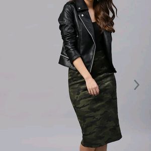 SASSAFRAS Camouflage Army Print Pencil Skirt