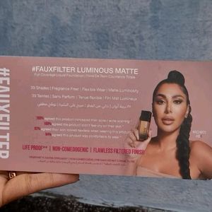 Huda Beauty Foundation Sample