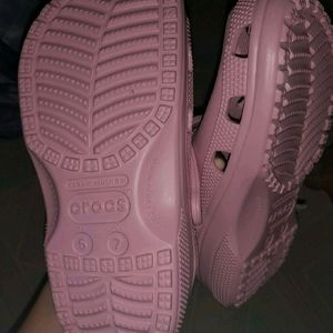 CROCS🎀