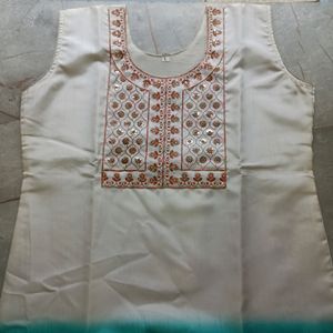 Tow Colour Kurti With Attached Sleeve