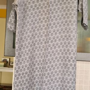 Grey Kurti Kurta With Embroidered Neck Detailing