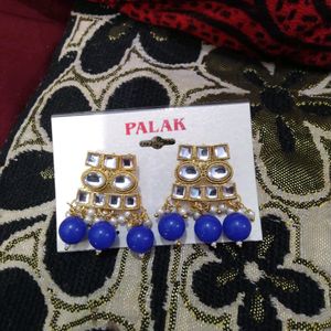 Brand New Blue And Golden Necklace With Earings