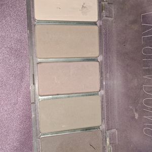 H& M Combo Lipstick And Eyeshadow Palette