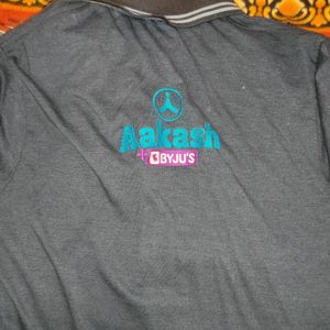 Aakash Iit Jee Coaching Institute T-shirt