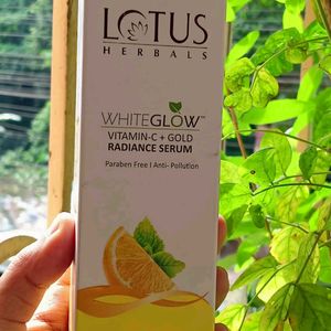 Unused Lotus Vitamin C + Gold Radiance Serum