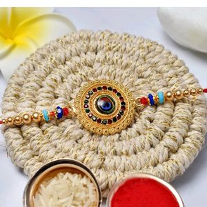 beautiful rakhi