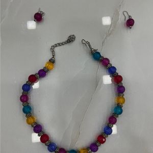 Beeds Necklace with Earrings