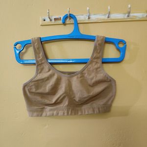 Intimacy sports Bra 90cm 36B Cream