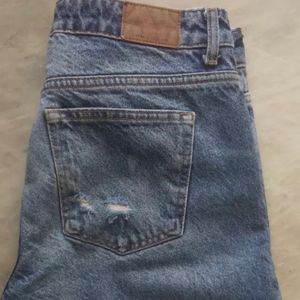 Zara Blue Lightly Distressed Jeans