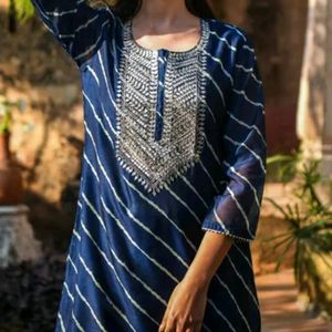 Women Navy Blue Kurta Pant Set