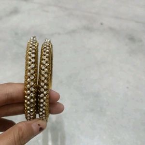 Combo Of Bangles ( 4 Pcs)