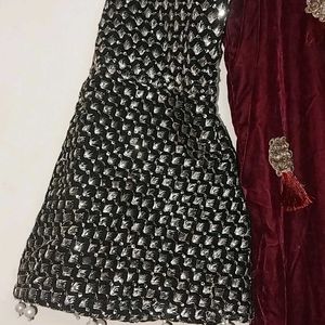 Velvet Very Beautiful Pakistani Kurti