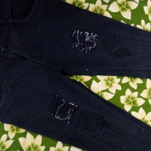 Ladies Black Skinny Damage Jeans