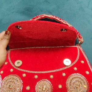 Red Ethnic Hand Bag 😍