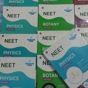 Aakash NEET Dropper 18books COMBO