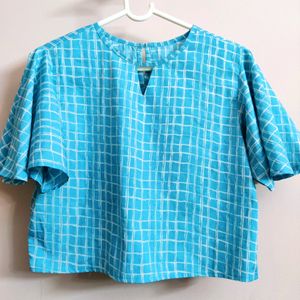 women's Light blue checkered crop top (butterfly sleeves)