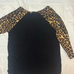 Leopard print top Baseball style tshirt