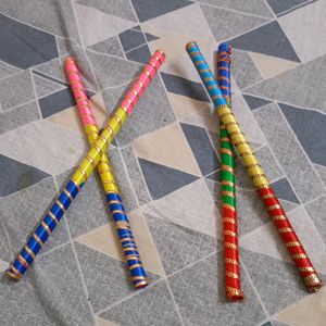 2 Pairs Of Dandiya Sticks