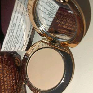 Charlotte Tilbury Compact