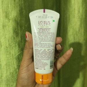 Lotus Safe UV Shield Sunscreen