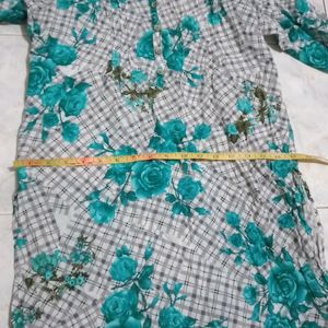 PRETTY KURTI