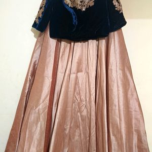 Desinger Lehnga