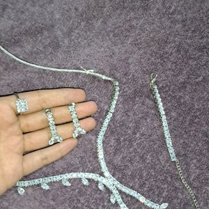 Crytal Ad Silver Diamond Necklace Set