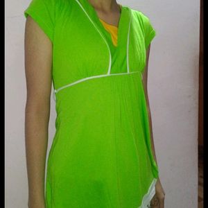 Green Colour Top Of Max Brand