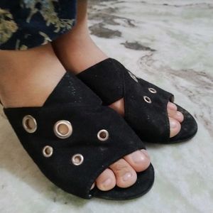 Black Sandal