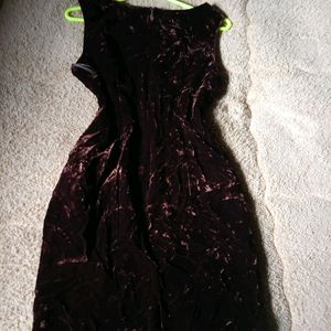 Infine Velvet Dress