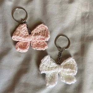 Cute Aesthetic Crochet Bow Keychain