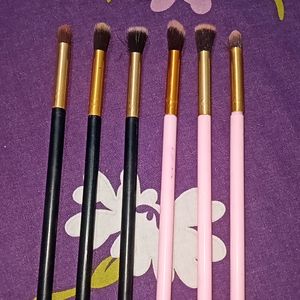 Set Of 6 Makeup Brush