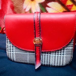 Ladies Slingbag