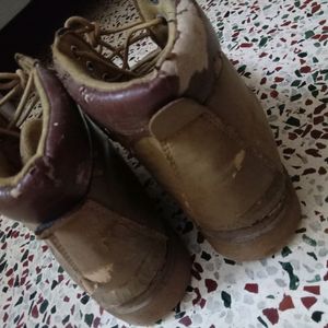 USED BROWN HIGH NECK SHOES/BOOTS