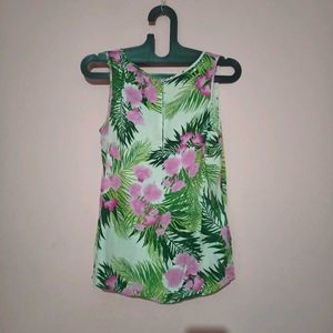 Sleeveless Top