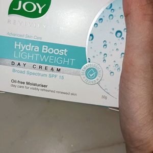 Hydra Boost Day Cream