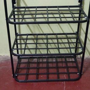 New/Unused Heavy Metal 3 Layer Shoe Rack