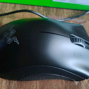 RAZER DEATHADDER ESSENTIAL PREMIUM GAMING MOUSE