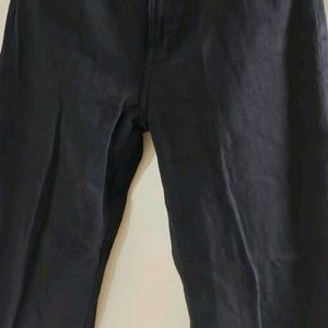 Black Straight Fit Jeans