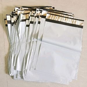 25 Shipping Bags